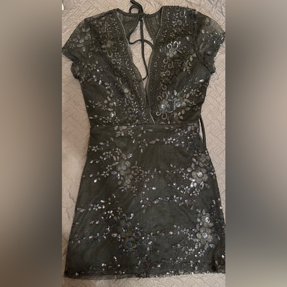 Lucy in the Sky Women's Black Dress
